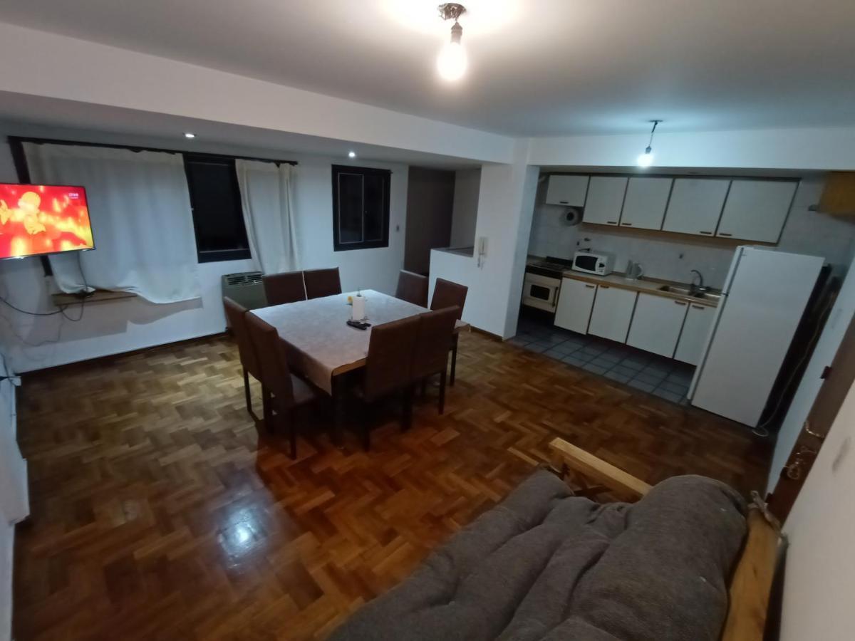 メンドーサNecochea Departamentoアパートメント エクステリア 写真